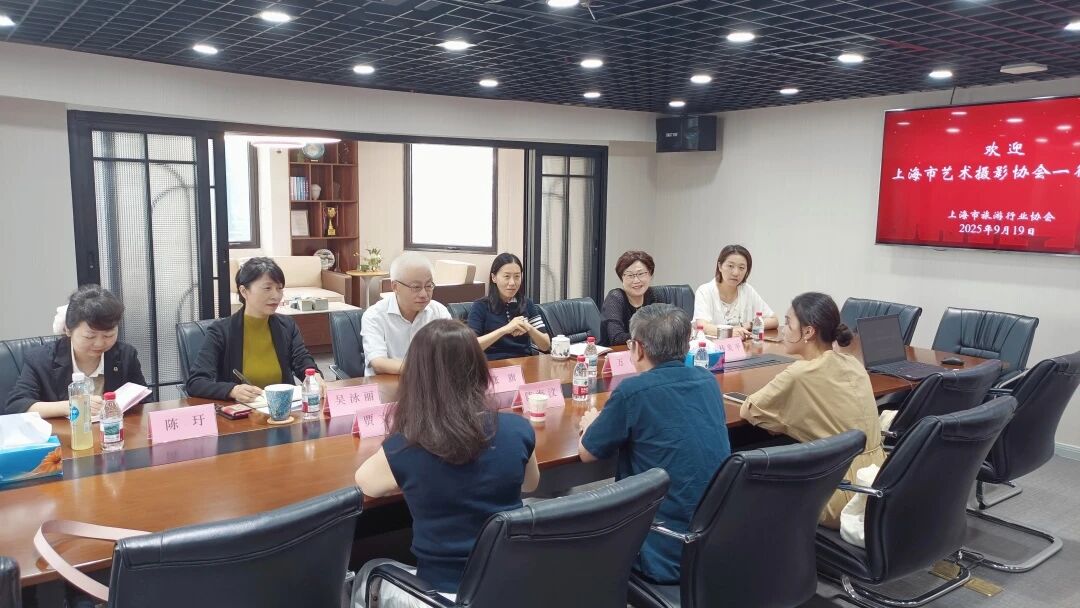 摄影协会3.jpg 摄影协会3.jpg